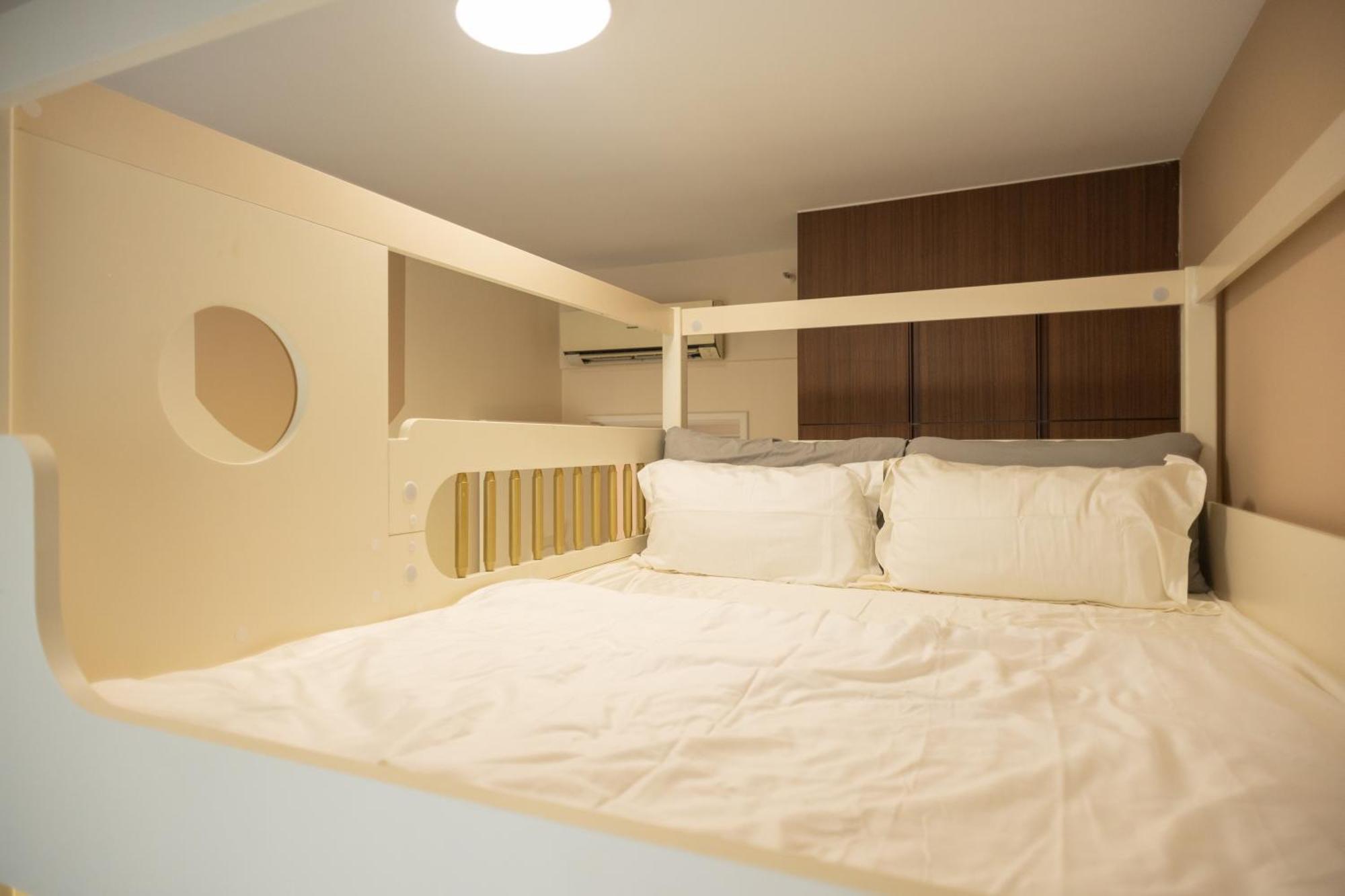Fantasy Funland Retreat By The Only Bnb Tanjung Tokong Exteriör bild